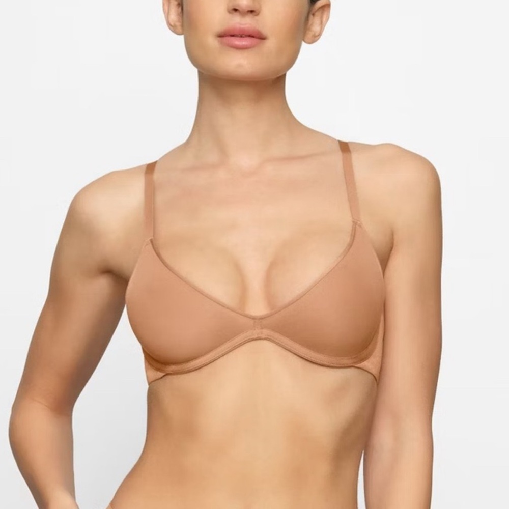 Skims Weightless Scoop Bra - Ochre